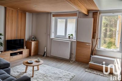 Maison - 95 m² - 4 pièces