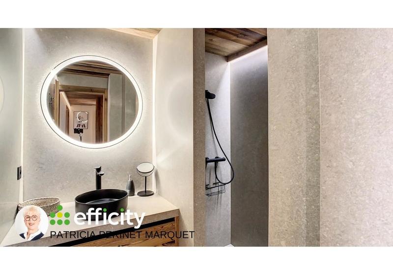 Maison - 194 m² - 7 pièces