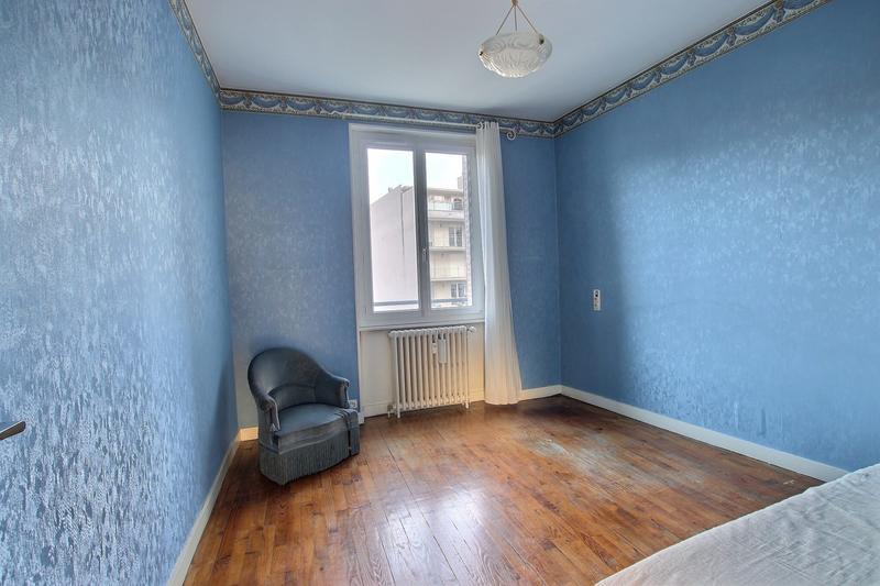 Appartement - 93 m² - 4 pièces
