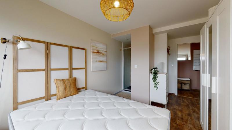 Appartement - 89 m² - 5 pièces