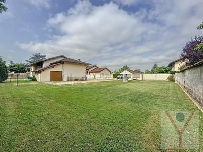 Maison traditionnelle - 182 m² - 5 pièces