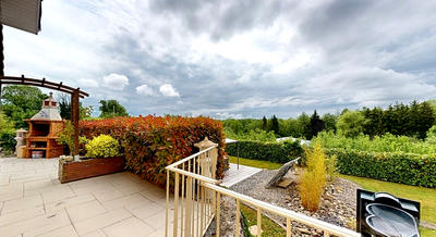 Villa - 200 m² - 6 pièces