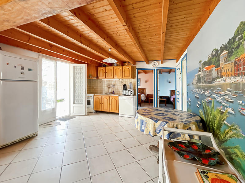 Maison - 92 m² - 4 pièces