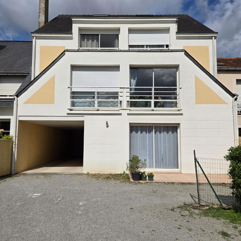 Appartement - 269 m² - 10 pièces