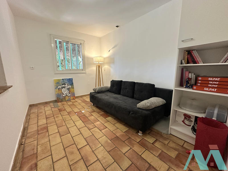 Maison - 104 m² - 4 pièces