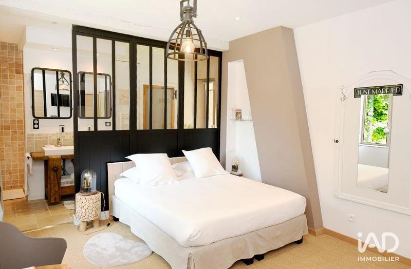 Local commercial - 1 517 m²