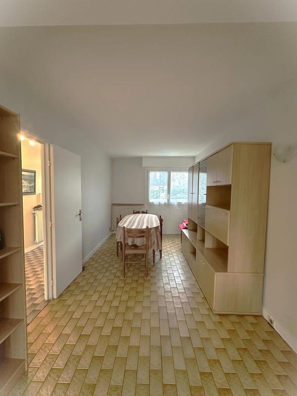 Maison - 130 m² - 7 pièces