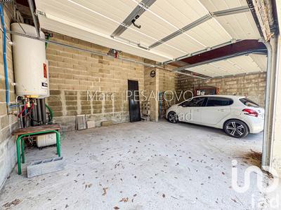 Maison - 187 m² - 9 pièces