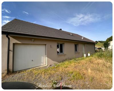 Maison - 92 m² - 4 pièces