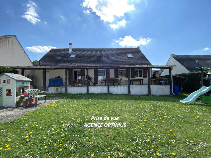 Maison - 156 m² - 8 pièces