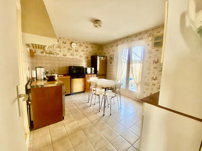 Maison - 85 m² - 5 pièces