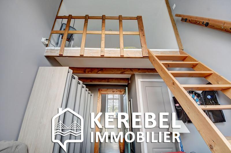 Maison - 317 m² - 10 pièces