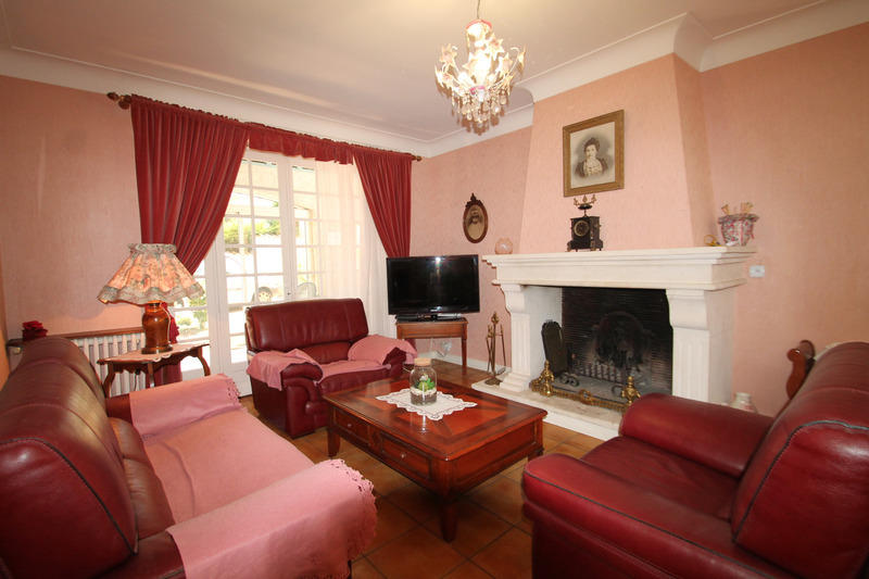 Maison - 190 m² - 5 pièces