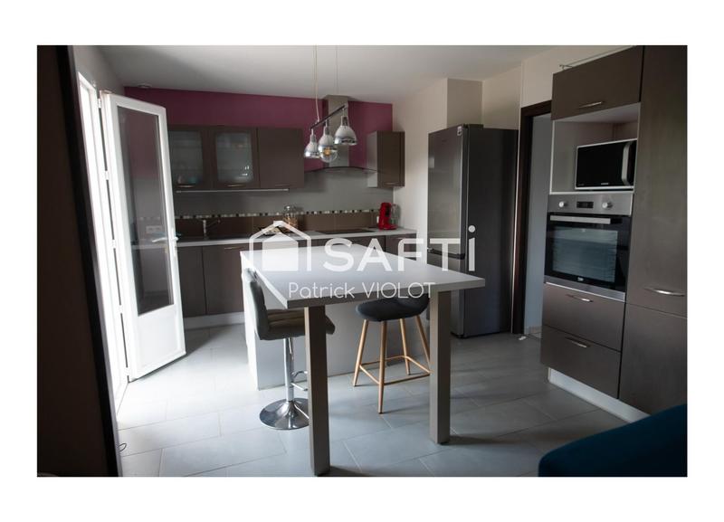 Maison - 145 m² - 5 pièces