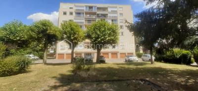 Appartement - 89 m² - 4 pièces