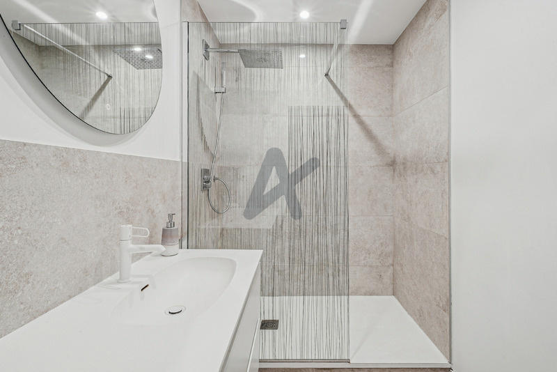 Duplex - 157 m² - 5 pièces