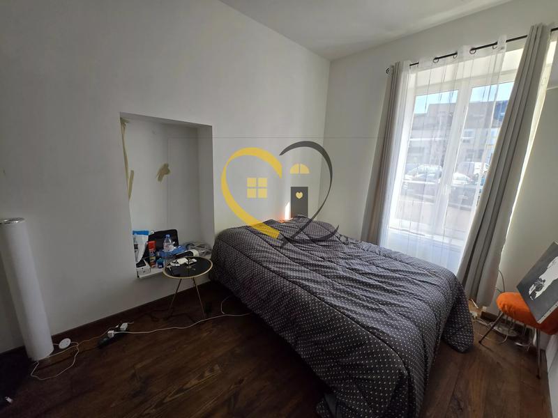 Immeuble mixte - 170 m² - 6 pièces