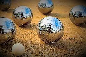 Concours de pétanque