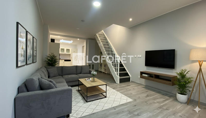 Maison - 77 m² - 5 pièces