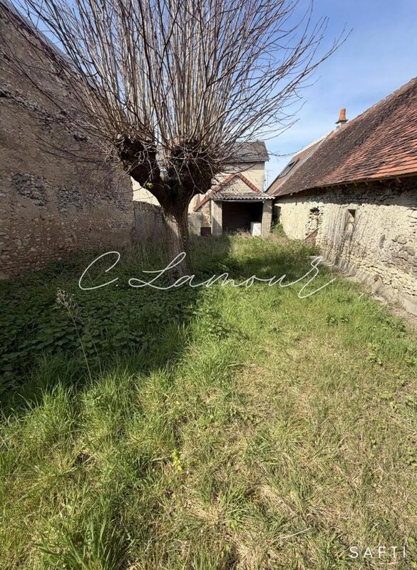 Maison - 95 m² - 4 pièces