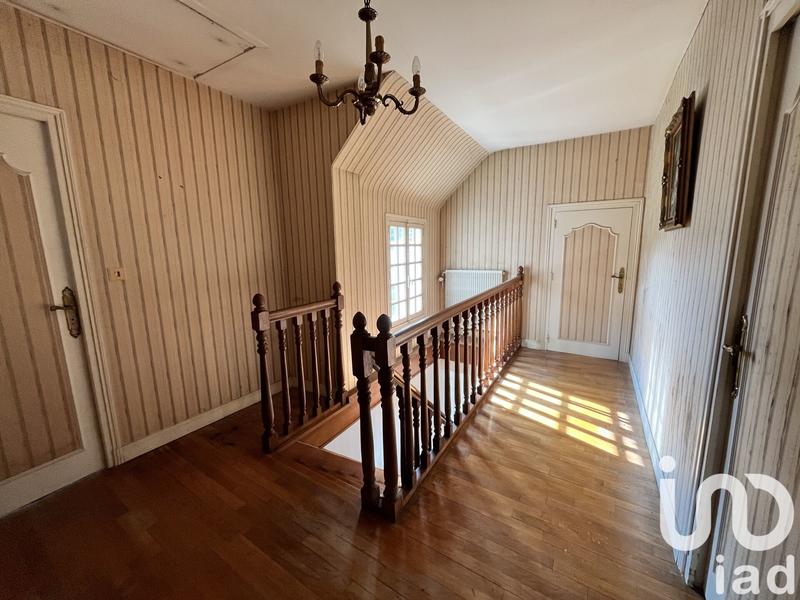 Maison - 190 m² - 8 pièces