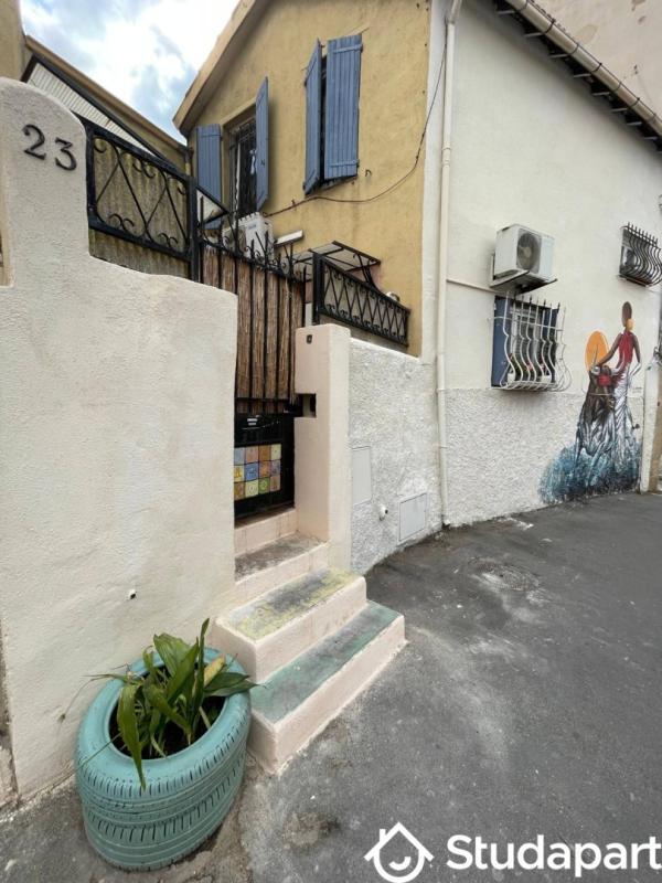 Chambre - 8 m² - 1 pièce