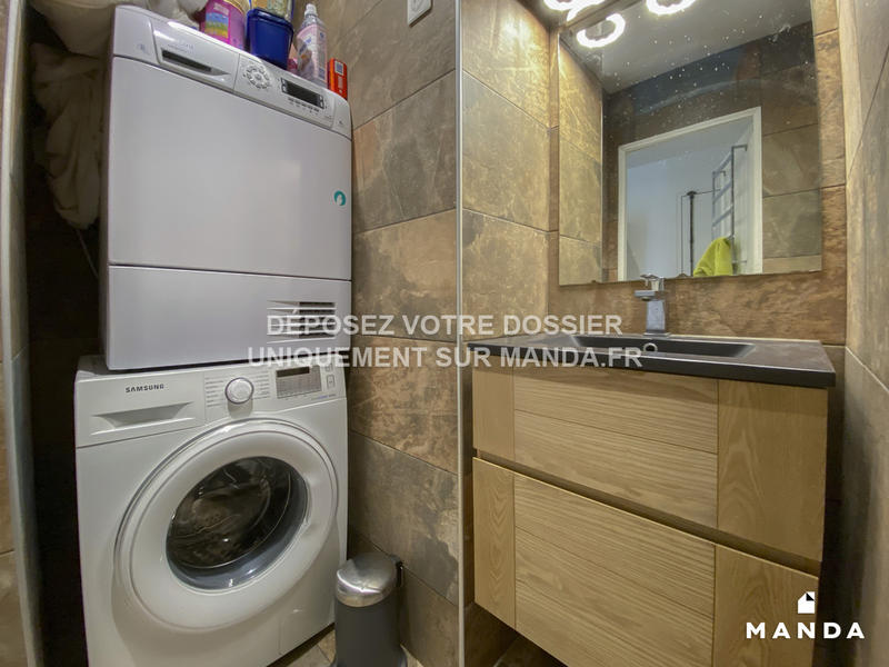 Chambre - 11 m² - 5 pièces