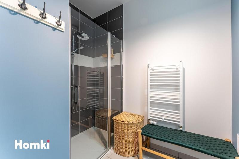 Appartement - 101 m² - 4 pièces