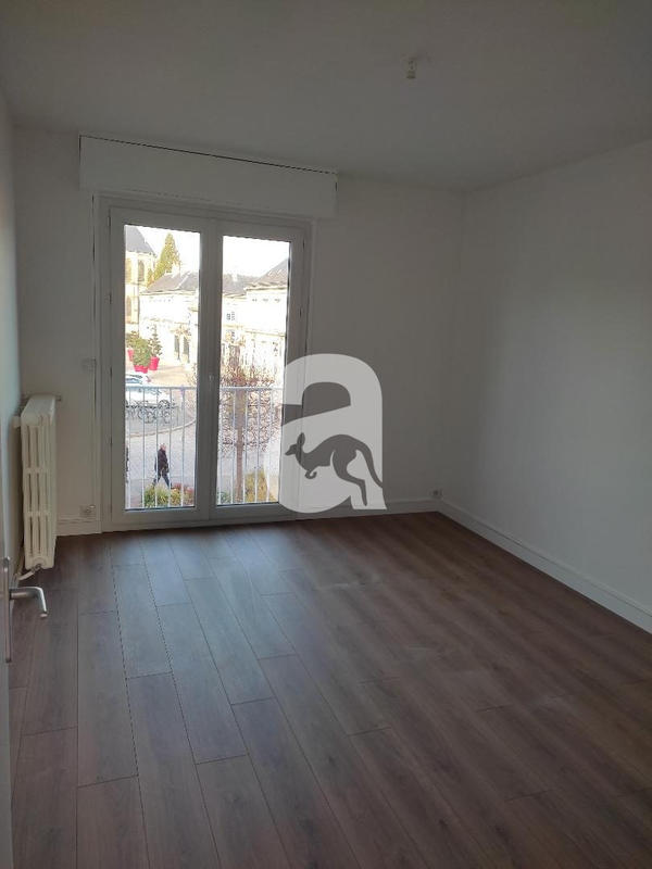 Appartement - 75 m² - 3 pièces