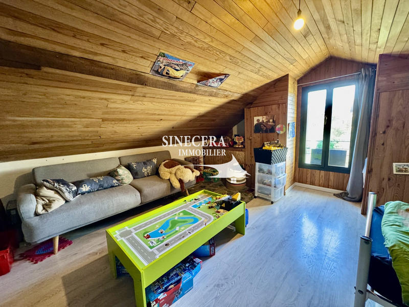 Maison - 143 m² - 5 pièces