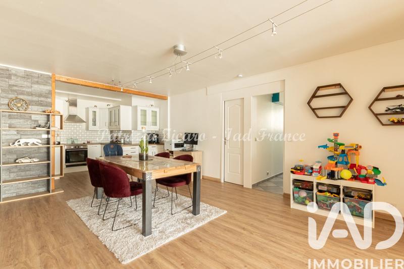 Appartement - 91 m² - 4 pièces