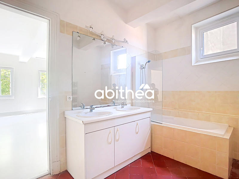 Immeuble - 382 m² - 10 pièces