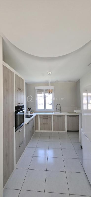 Maison traditionnelle - 164 m² - 6 pièces