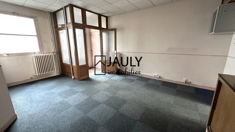 Local commercial - 373 m²