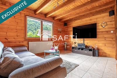 Maison - 90 m² - 6 pièces