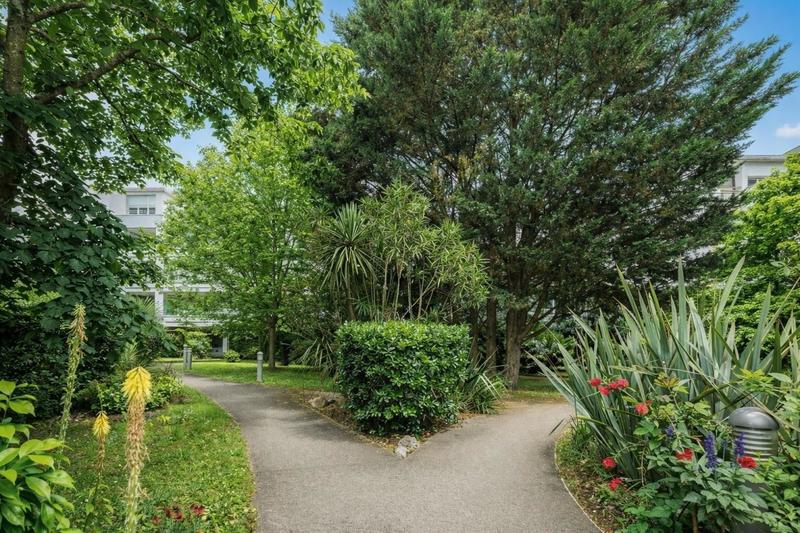 Appartement - 110 m² - 4 pièces