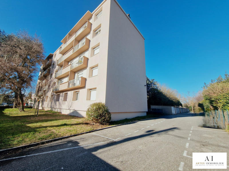 Appartement - 55 m² - 3 pièces