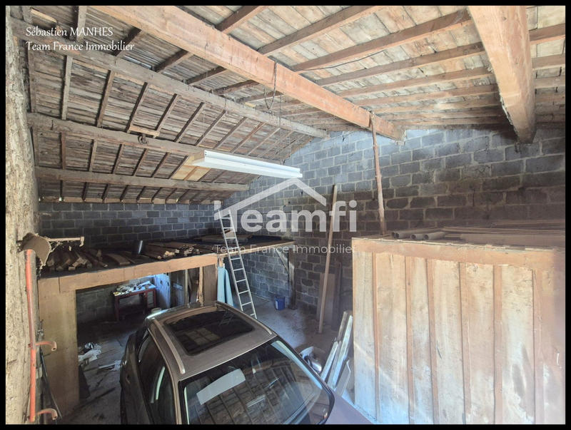 Maison - 90 m² - 6 pièces