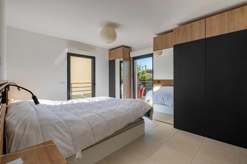 Appartement - 110 m² - 4 pièces