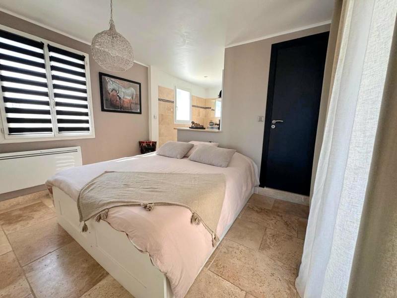 Maison traditionnelle - 139 m² - 5 pièces