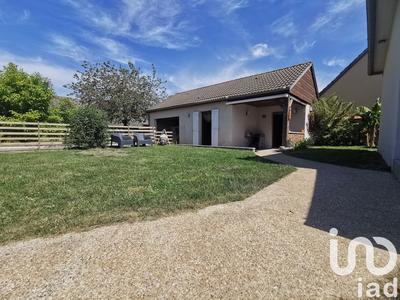 Maison - 105 m² - 4 pièces