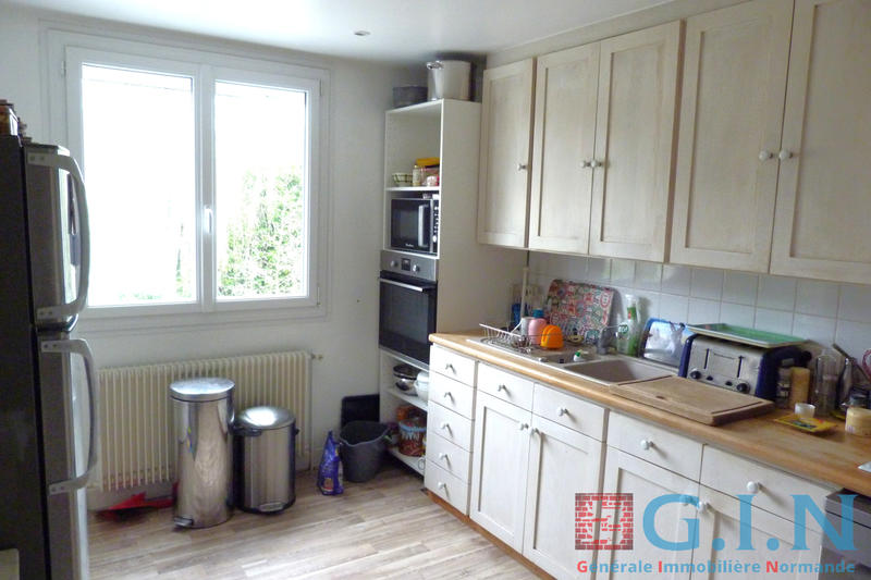 Maison - 150 m² - 8 pièces