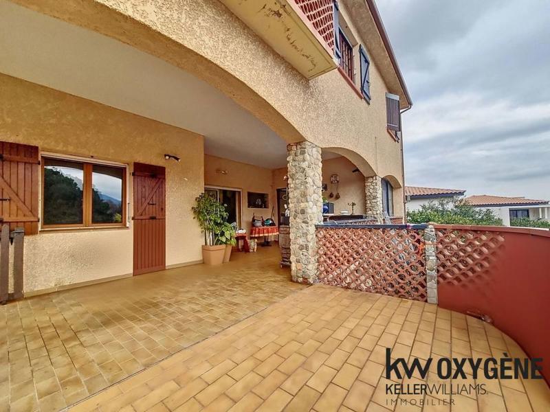 Pavillon - 170 m² - 5 pièces