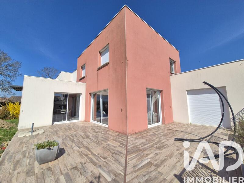 Maison - 170 m² - 6 pièces