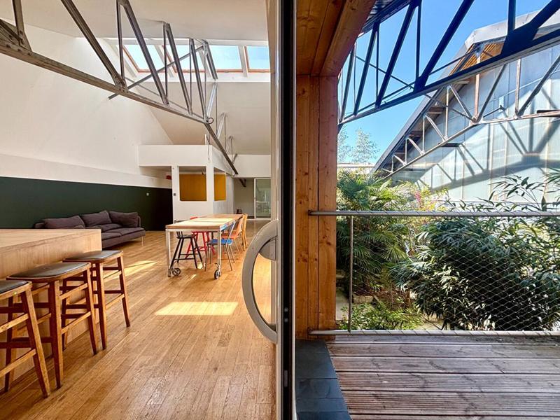 Local commercial - 352 m² - 6 pièces