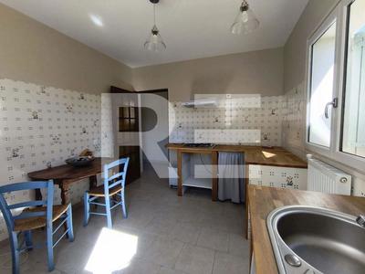 Maison - 136 m² - 5 pièces