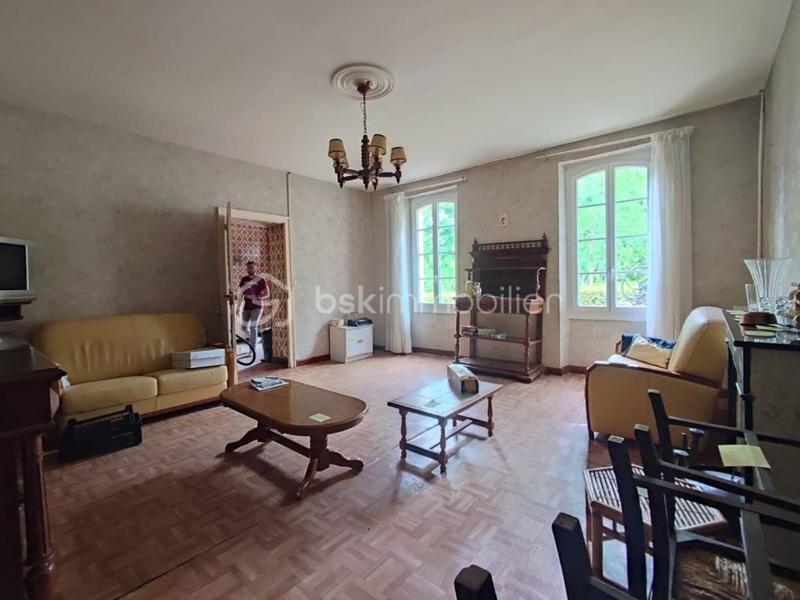 Maison de maîtres - 410 m² - 17 pièces