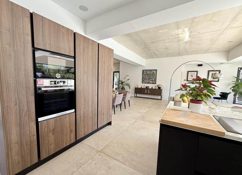 Maison - 218 m² - 5 pièces