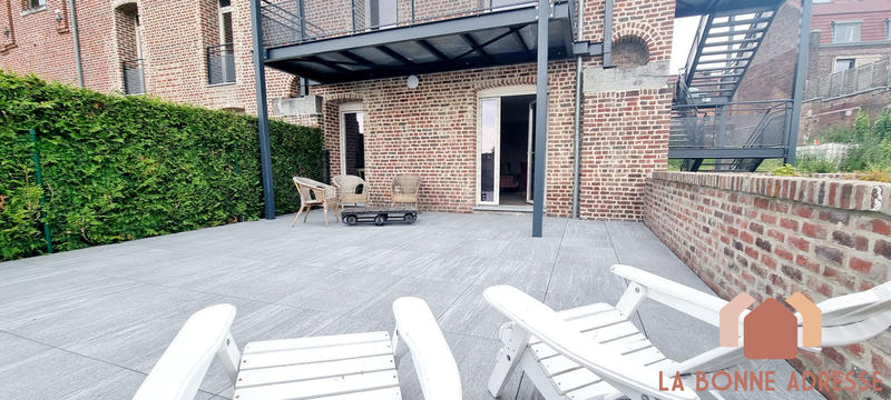 Loft - 120 m² - 4 pièces