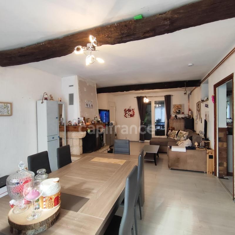 Maison - 148 m² - 7 pièces